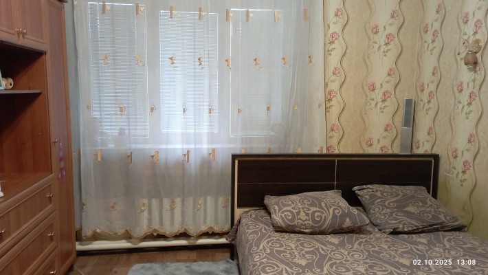 Сдам комнату в двухкомнатной квартире - фото 1