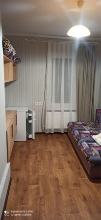 Сдам комнату в частном доме р-н ЮЖД - фото 1