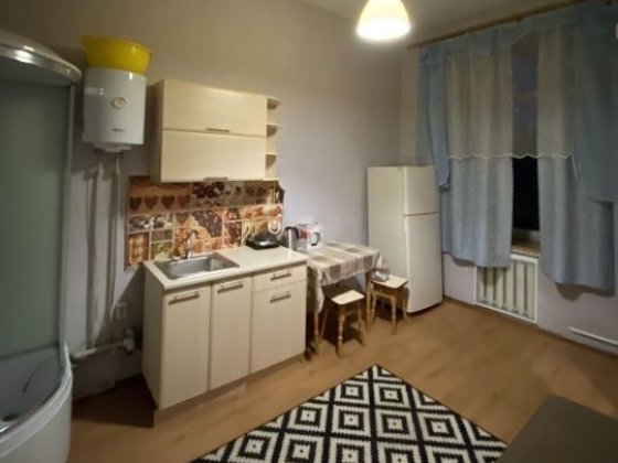 Сдам гостинку в центре Харьков