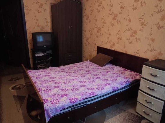 сдам для 1 чел комнату в квартире  Черемушки Космонавтов/Ген Петрова Одеса