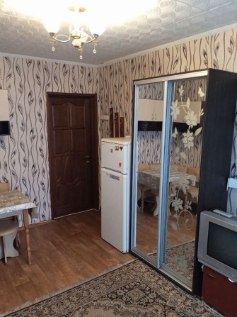 Кімната в комунальній квартирі - фото 1