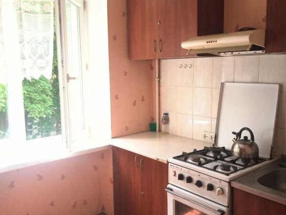 Сдам комнату в образцовой коммунальной квартире на Черемушках. Одеса