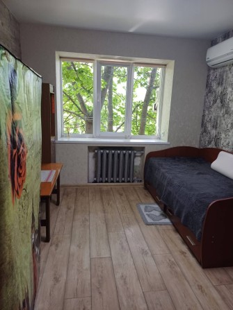 Сдам комнату на Адмиральском проспекте - фото 1