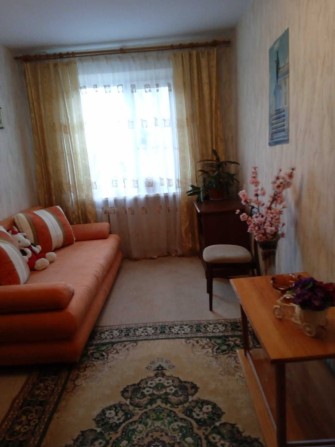 Сдам комнату с хозяйкой для девушки Филатова/Космонавтов/Адмиральский - фото 1