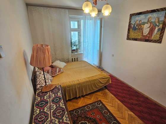 Оренда кімнати в новобудові для дівчини/жінки по вул. Роксоляни