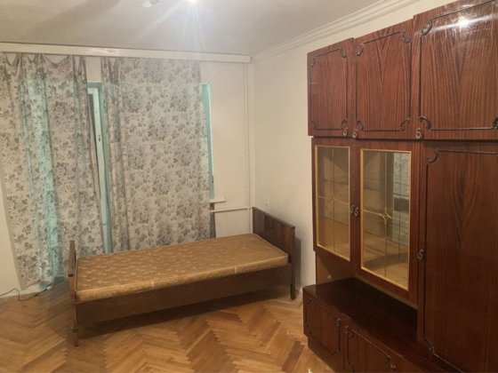 Комната возле НАУ Київ