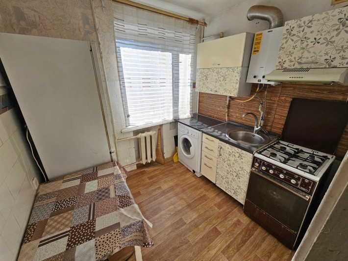 Оренда ізольованої кімнати по вул. Гашека 22 (біля Автовокзалу) - фото 1