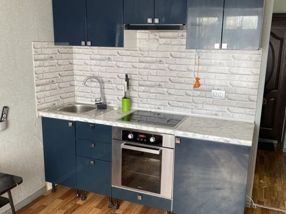 Сдам гостинку со своим с/у и кухней. Харьков