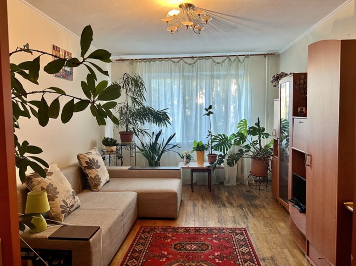 Оренда кімнати на Лукʼянівці для дівчини - фото 1