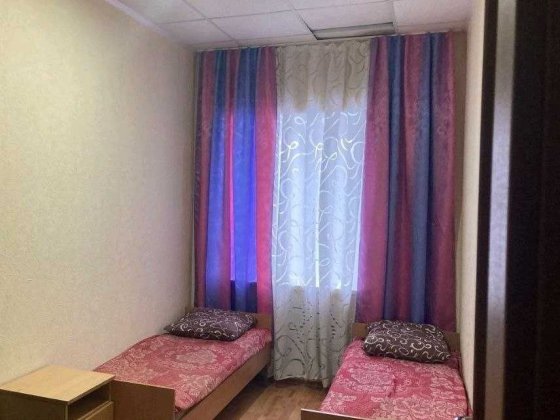 Окрема кімната під ключ ст.метро Деміївська Киев