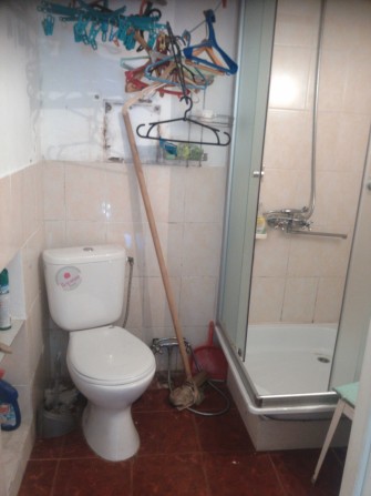 Сдается комната в коммунальной квартире для  девушки - фото 1