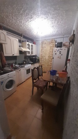 Срочно сдам хорошую комн  для 1 парня Королёва / Глушко 2500гр - фото 1