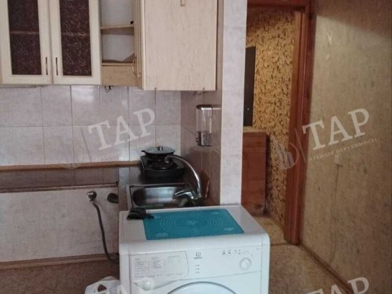 Сдам без комиссии от арендатора, гостинку на Салтовке,ул.Гарибальди,26 Харьков