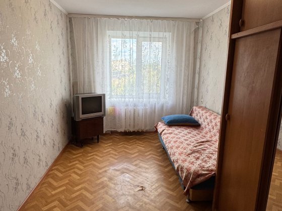 Здається кімната в гуртожитку Київ