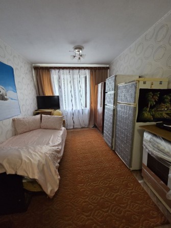 Сдам длительно комнату с зоной кухни, удобства на двоих - фото 1