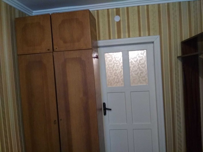 Здам в оренду 1 кімнату, недалеко від центру вул.Угорська. - фото 1