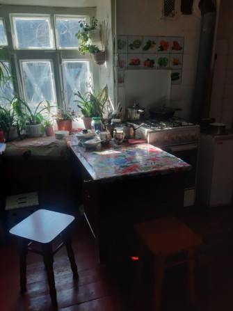 Аренда, комната в частном доме, слободка. - фото 1