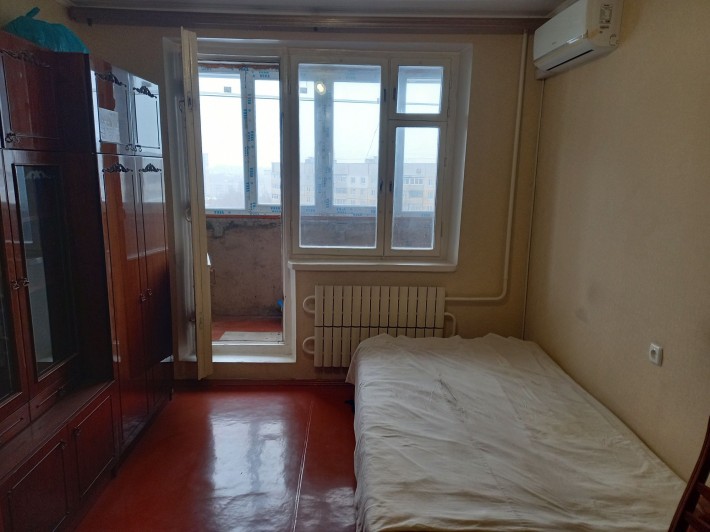 Сдам комнату с балконом - фото 1