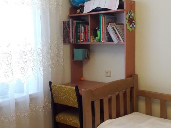 Здам кімнату дівчині, жінці Дарницька пл. Київ