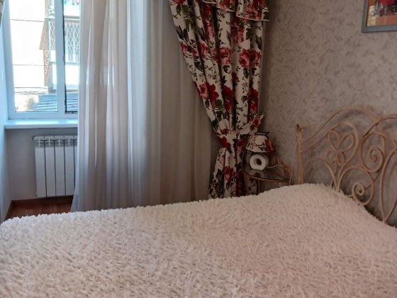 Сдам двух комнатную квартиру с кухней студией на ул. Преображенская Одеса