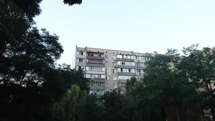 Виноградар, Пр. Свободи 5, здам кімнату в 3-и кімнатній квартирі. - фото 1