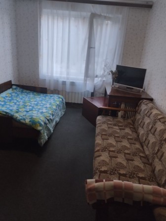 Сдам...2х-комнатную квартиру... или 1 комнату... - фото 1