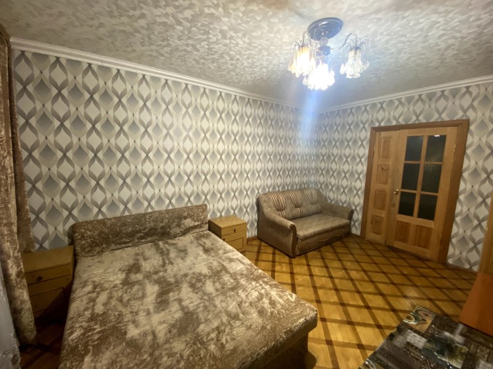 Сдам уютную комнату с балконом возле метро Харьковская / Позняки - фото 1