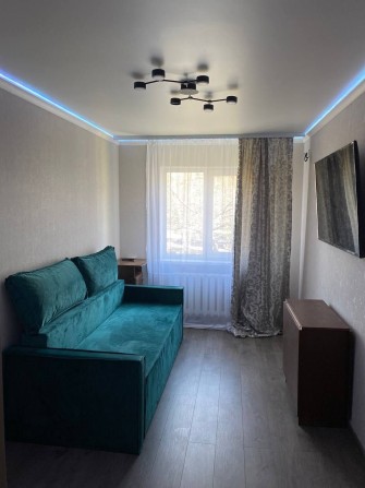 Здам кімнату, з новим ремонтом. Івана Виговського Метро нивки/сирець. - фото 1