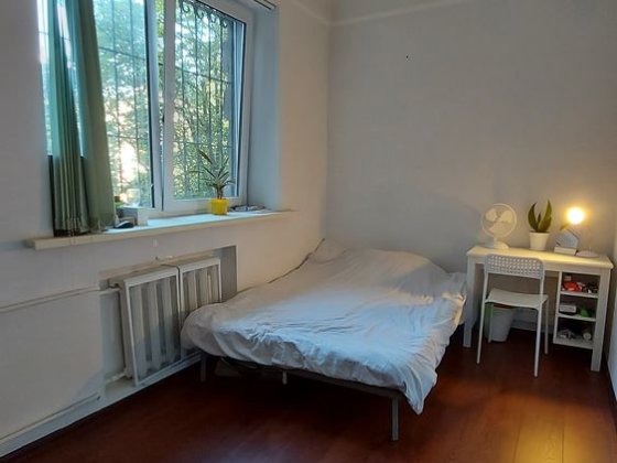 Кімната 2 хв метро КПІ ( Політехнічний інститут) Київ