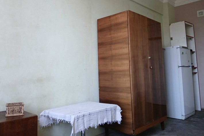 Велика кімната біля метро Дарниця (2 хв), жити без господарів - фото 1