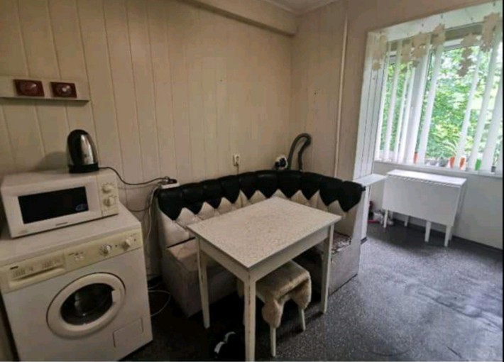 Здам кімнату в трикімнатній квартирі - фото 1