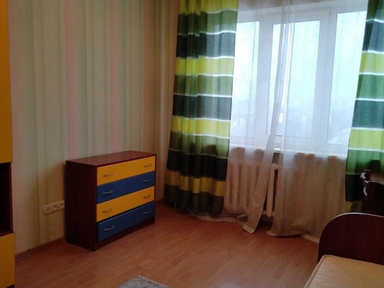 Здається кімната  в 3-х кім. квартирі по вул. Ю. Літвинського 42/15 Київ