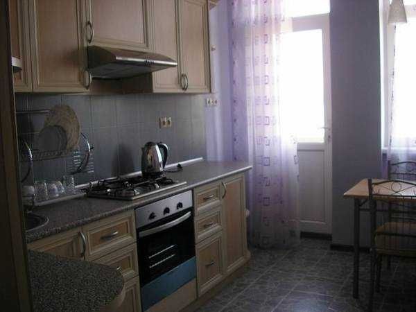 Здам комнату д1вчин1 м.Лукян1вська р-н Татарки /Евро/з хоз./з 26.10 - фото 1