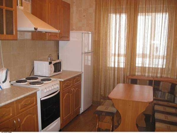 Здам гарну к1мнату д1вчин1 м.Лукян1ська Татарська/Евро//з хоз./з 23.10 - фото 1