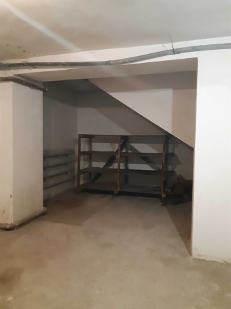 Сдаю в оренду кімнату в офісному приміщенні - фото 1