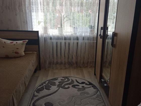 Візьму дівчину на квартиру Рованці