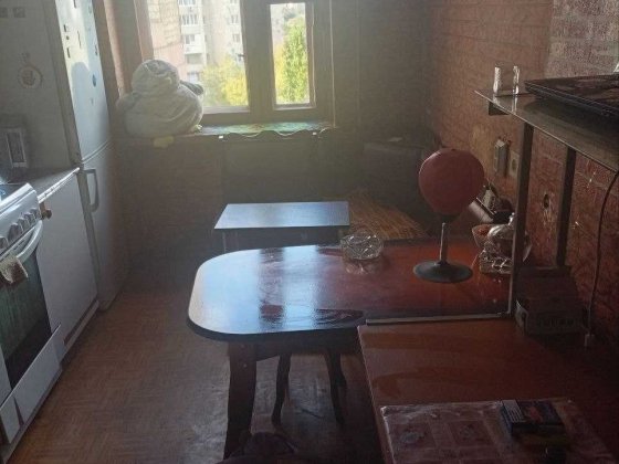 Сдам 2 кімнати в 3 кімнатной квартирі без хозяїв Київ