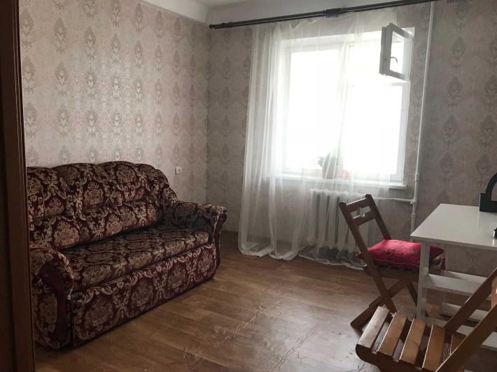 здам окрему кімнату для дівчини на Русанівці - фото 1