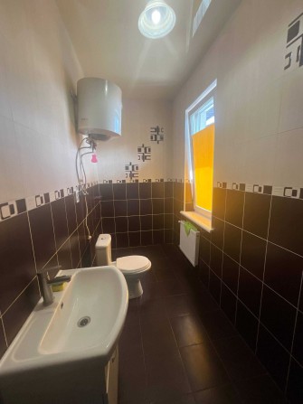 Оренда приміщення 33 м2 з санвузлом | Фасадний вхід | Без комісії - фото 1