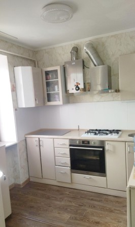 Продам 3к в центрі м. Охтирка - фото 1