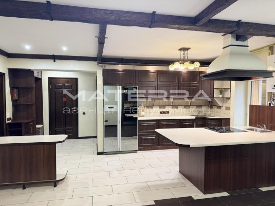 Продаж квартири 75м² з РЕМОНТОМ та сучасною кухнею Боярка