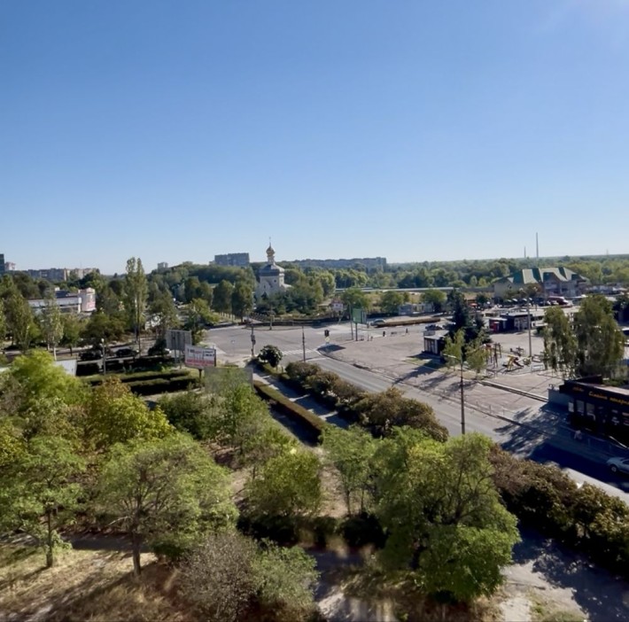 4 кімн квартира з панорамним видом та паркомісцем - фото 1
