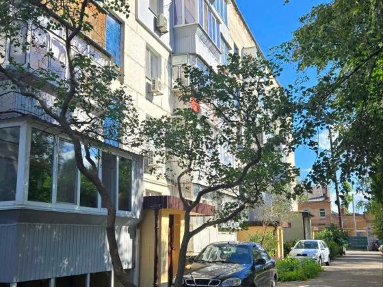 Трикімнатна квартира у Василькові (р-н Ощадкаса) Васильків