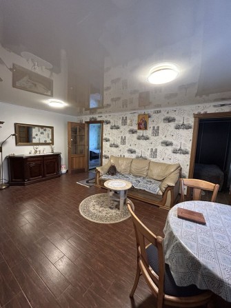 3-х кімнатна квартира на 2- му поверсі м. Виноградів Закарпатська обл - фото 1