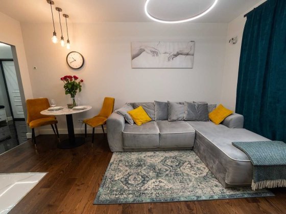 2 кімнатна квартира з ремонтом у ЖК Аристократ Владимир