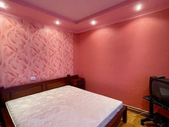 3-комн. 11 район. Левый берег. Каменское