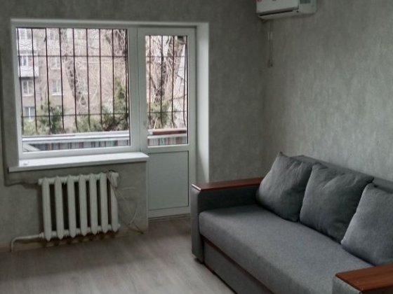 Продам 2 ком.2/5 Новый Ремонт Запорожская 23 р-н Вокзалов Кам'янське