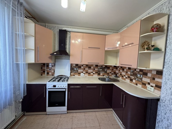 Продам 2-ком.с Автономкой!Левый берег,5мкрн ост.Зил - фото 1