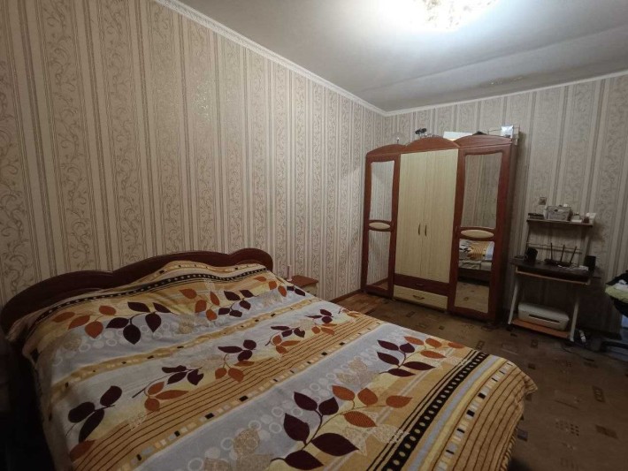 Продам 3-кімнатну квартиру в центрі Вознесенська - фото 1