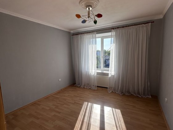 продам 2х кімнатну квартиру Вознесенск